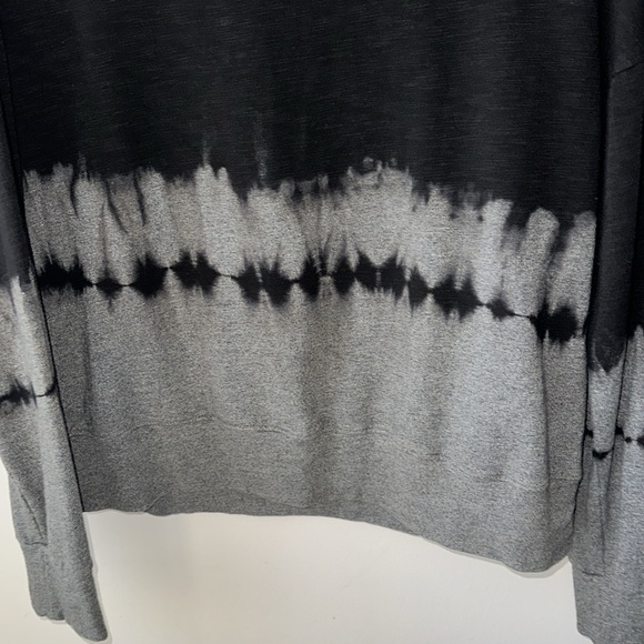 Sundry Tye Dye Dip Black Sweatshirt NWOT - Picture 4 of 10